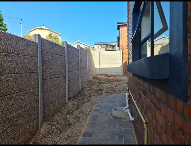 3 BEDROOM HOUSE FOR SALE IN DANA BAY